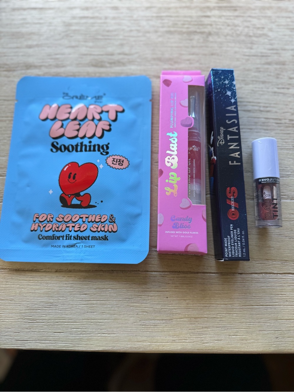 4 piece Beauty Bundle - Mask, Plumping Lip Oil, Liquid Eyeliner & Lip/Cheek Tint